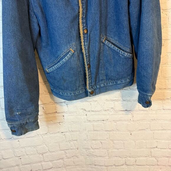 Wrangler Blue and Tan Lightweight Shirt Jacket - Picture 3 of 6